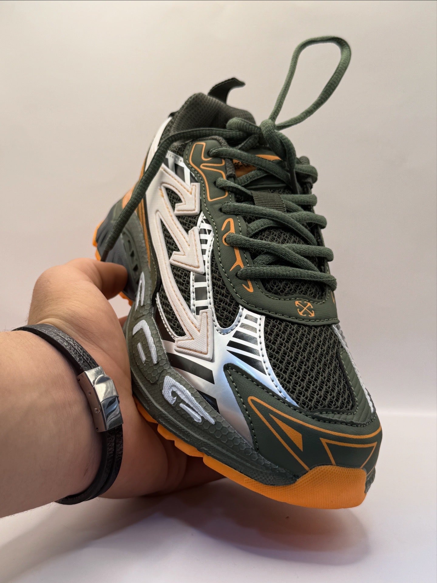 Chaussures Off-White + Cadeau gratuit